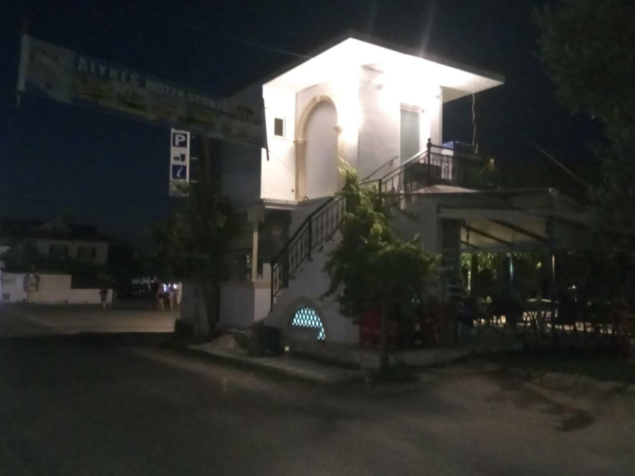 أليكيس Monte Blu Holiday Apartment المظهر الخارجي الصورة